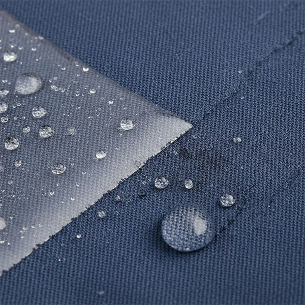 Oxford Fabric: Вплитане на традиция в модерно облекло
