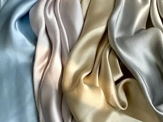 Какво точно представлява ацетатната тъкан, която превзема интернет като буря?